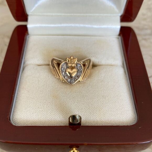 14K & Diamonds Heavy Custom Irish Claddagh Ring - Picture 12 of 14